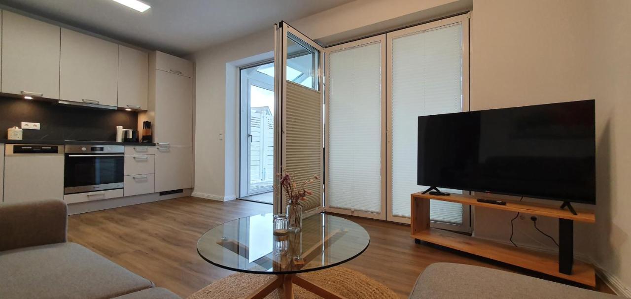 Apartment Rotdorn